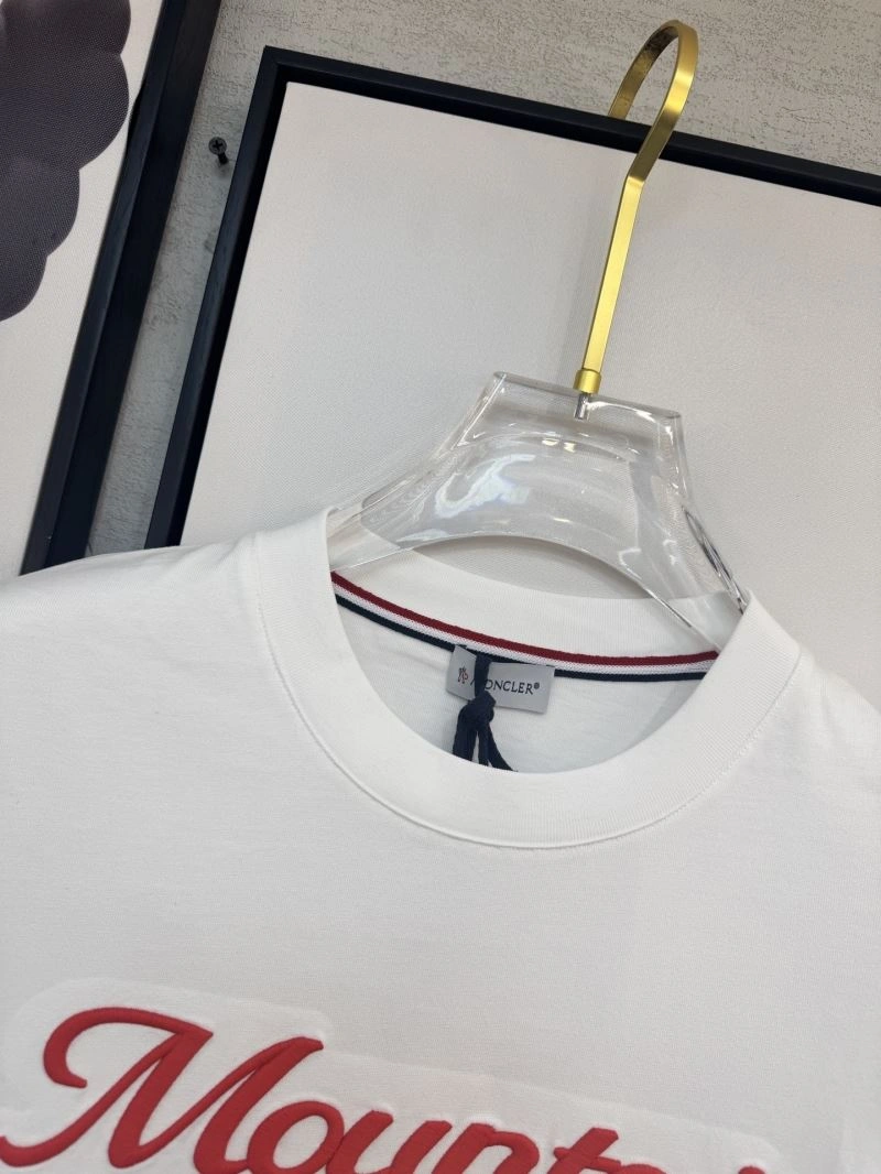 Moncler T-Shirts Practical 140960