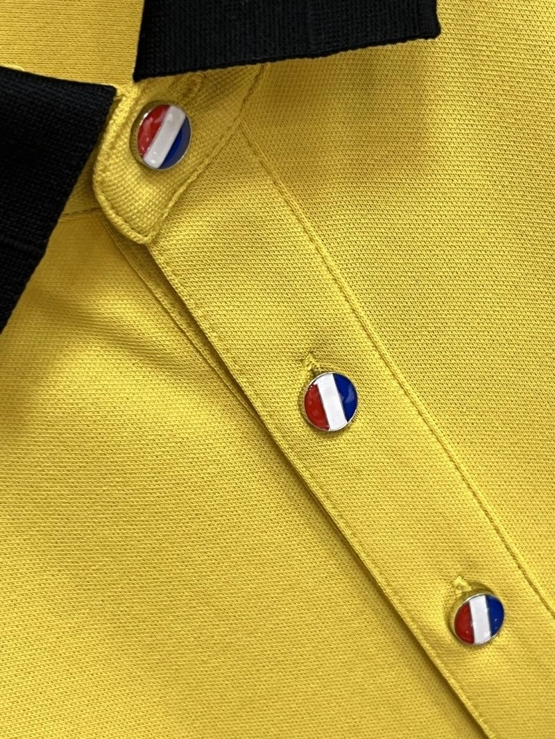 Resilient Moncler T-Shirts 140940
