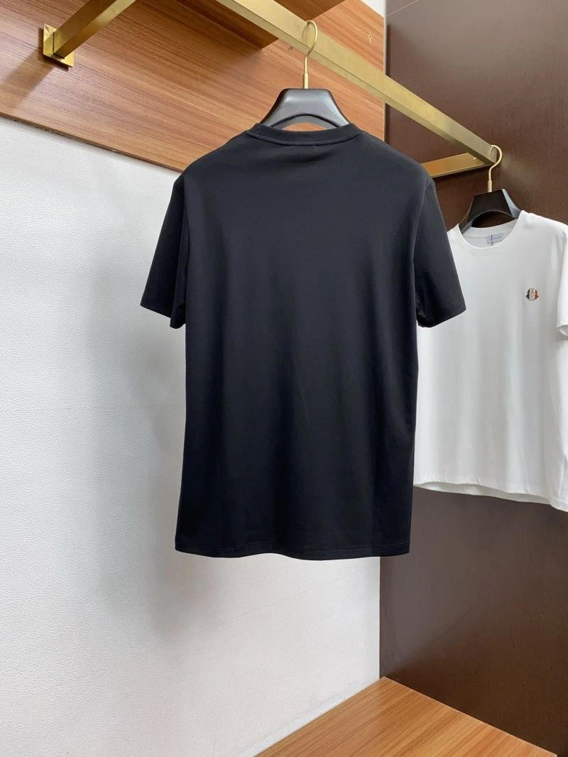 Bold Moncler T-Shirts 140941