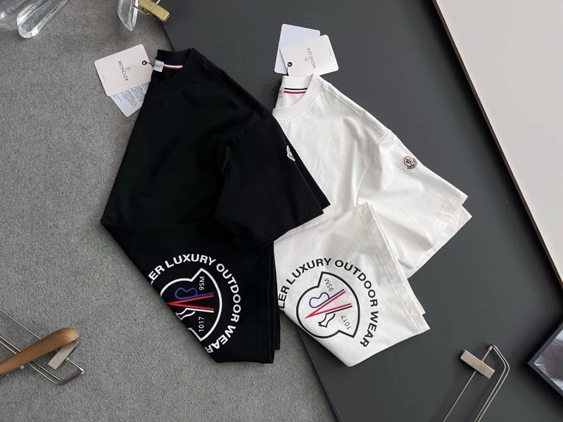 Sophisticated Moncler T-Shirts 140947