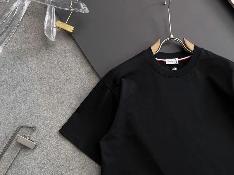 Sophisticated Moncler T-Shirts 140947