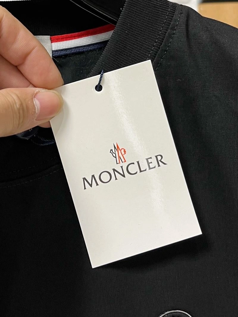 Moncler T-Shirts SportInspired 140945