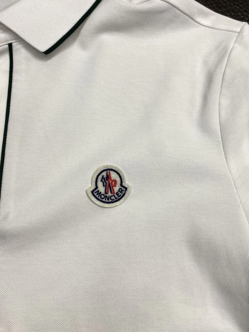 Neat Moncler T-Shirts 140937