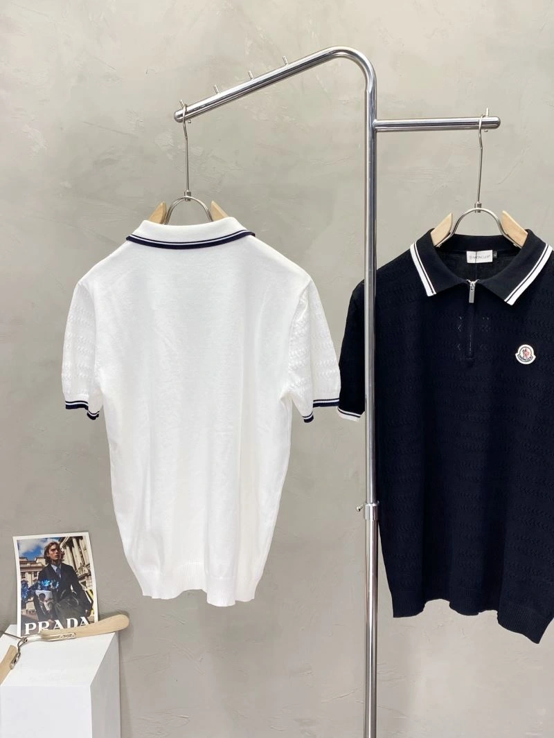 Moncler T-Shirts Lightweight 140936