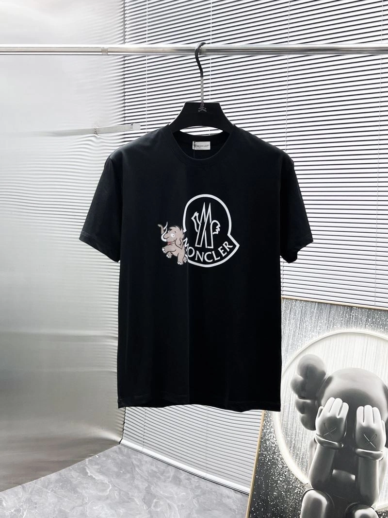Tailored Moncler T-Shirts 140918