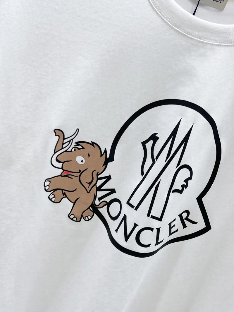 Tailored Moncler T-Shirts 140918