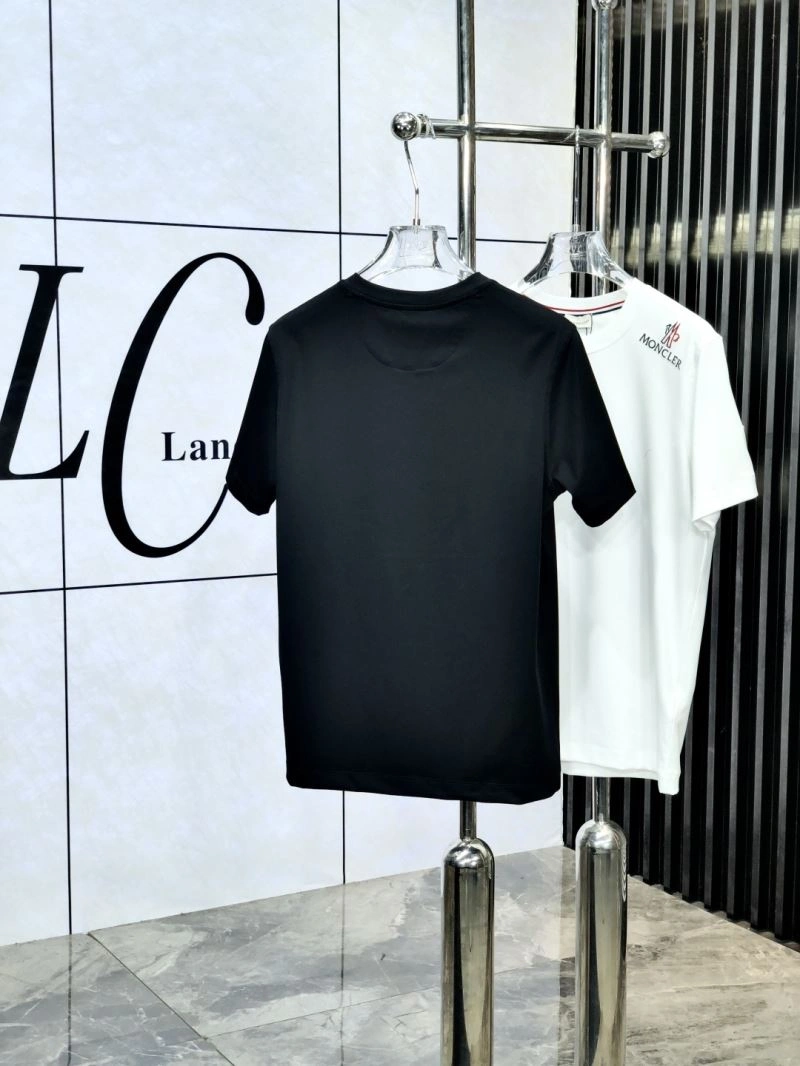 Lightweight Moncler T-Shirts 140923