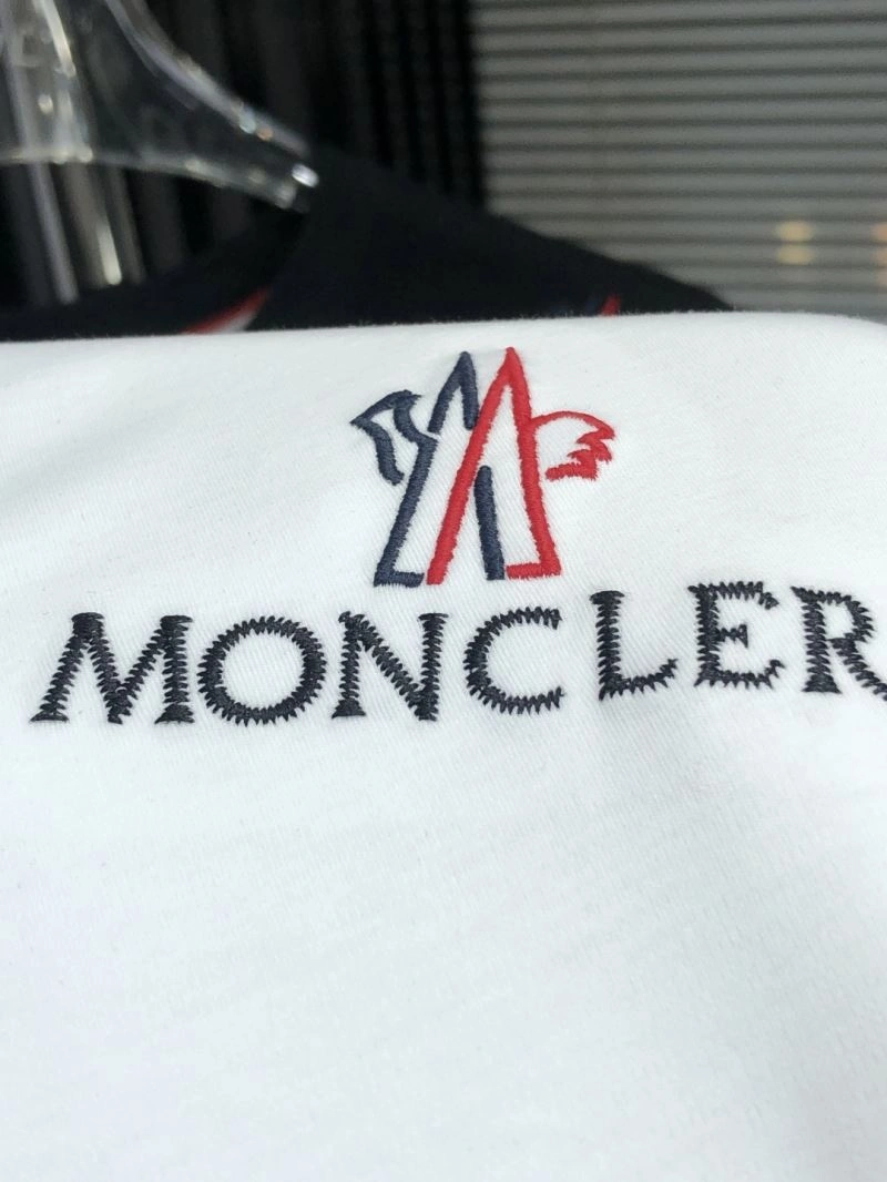 Stylish Moncler T-Shirts 140928