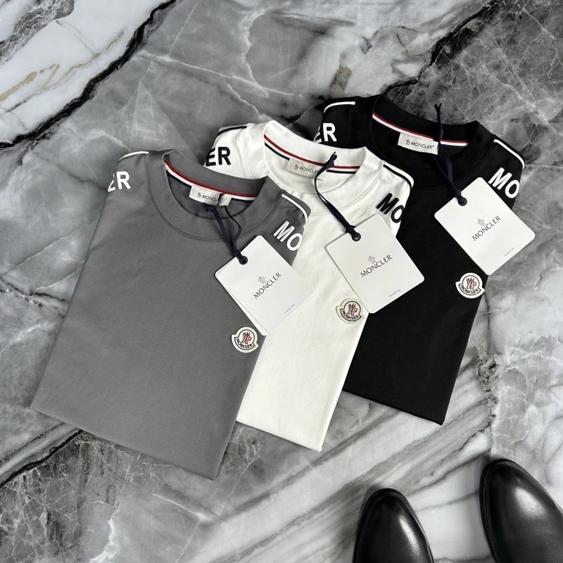 Moncler T-Shirts Supportive 140922