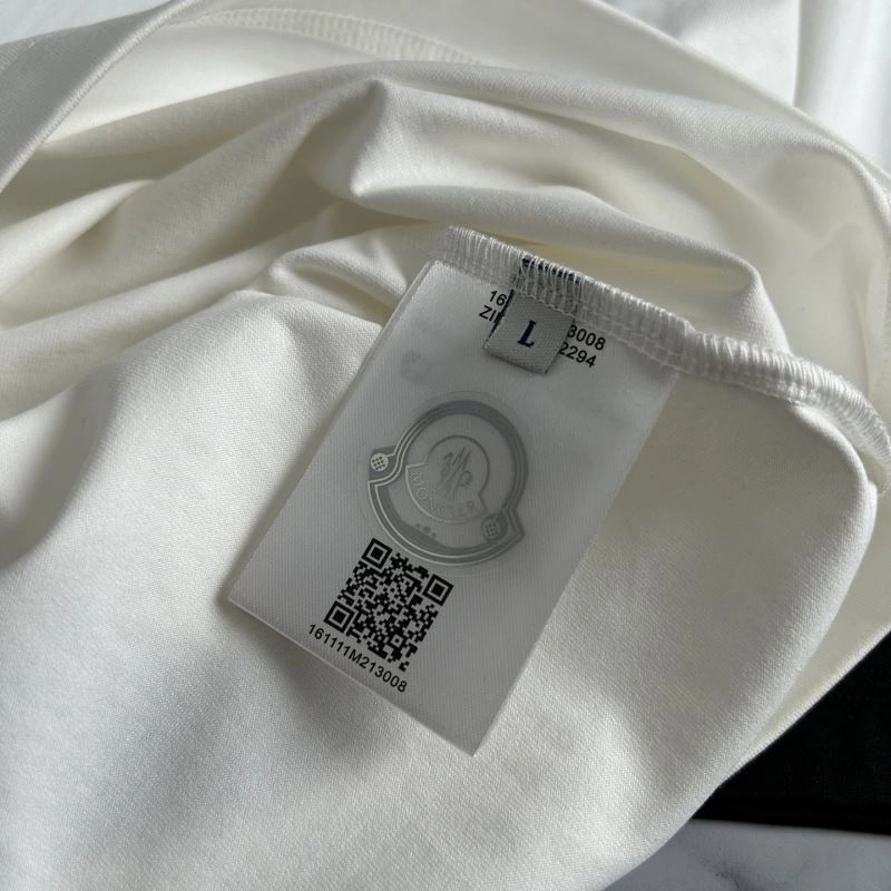 Moncler T-Shirts Supportive 140922