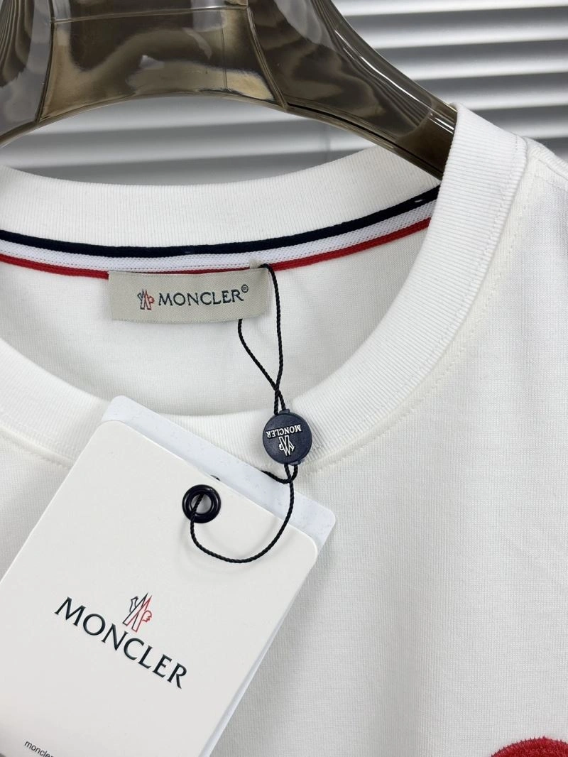 Sporty Moncler T-Shirts 140914