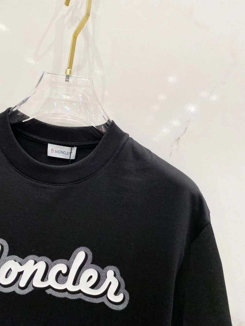 Moncler T-Shirts Durable 140972