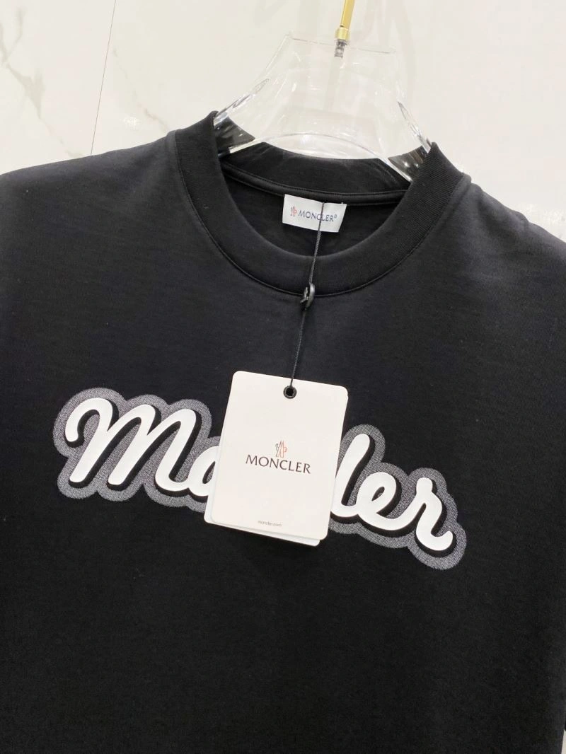 Moncler T-Shirts Durable 140972