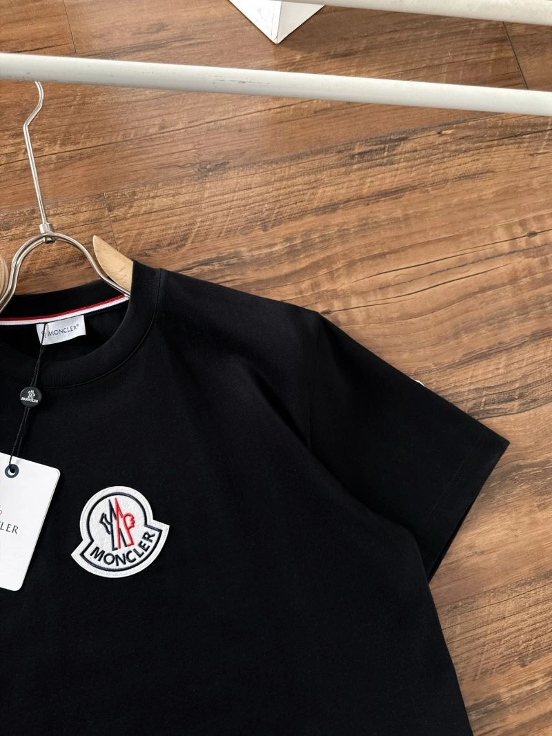 Moncler T-Shirts ModernLook 140917
