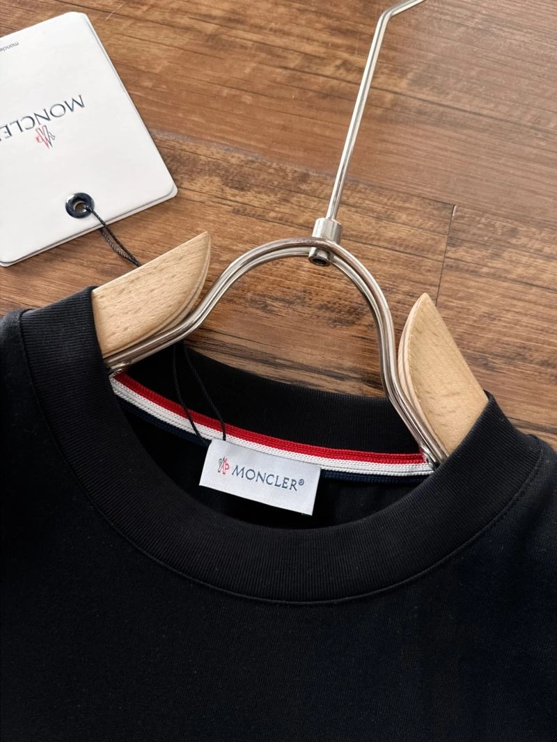 Moncler T-Shirts Upgraded 140913
