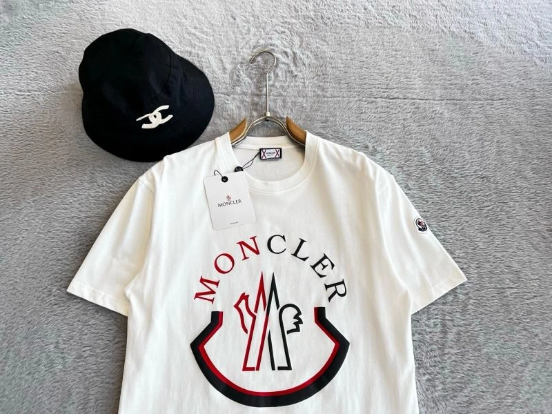 Bold Moncler T-Shirts 140902