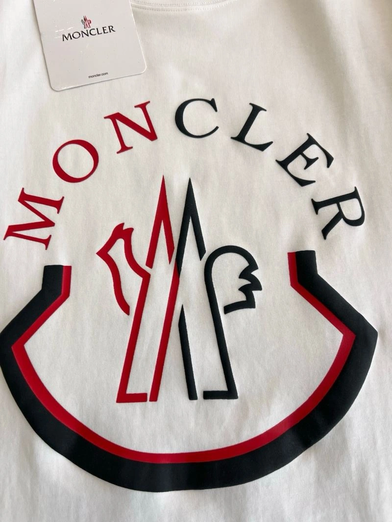 Bold Moncler T-Shirts 140902