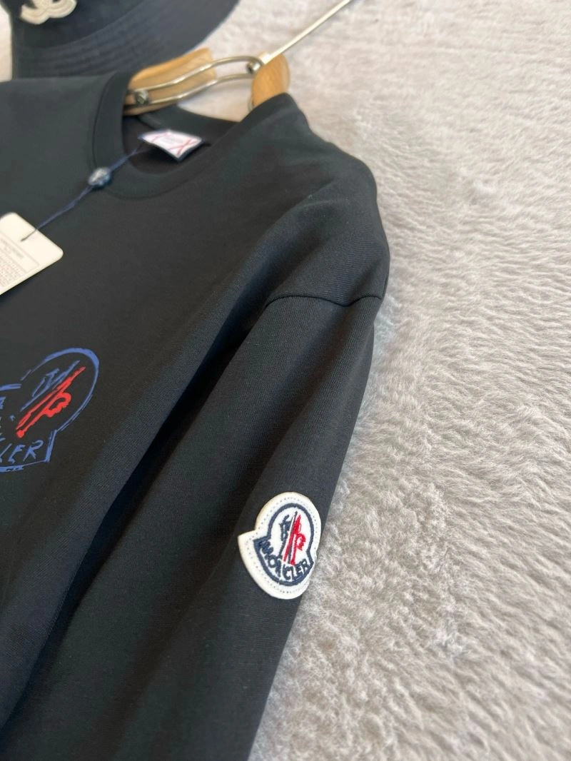 Compact Moncler T-Shirts 140912