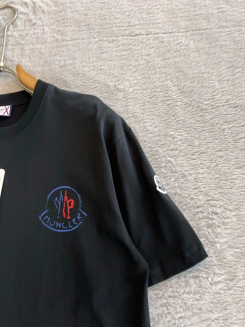 Compact Moncler T-Shirts 140912