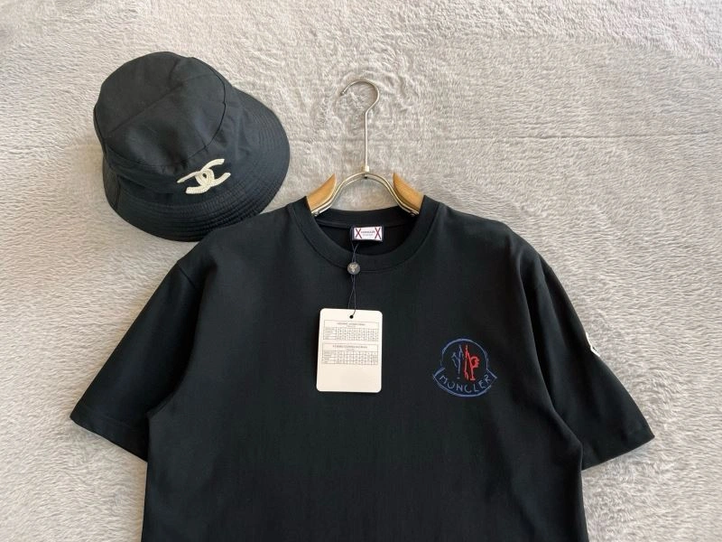 Compact Moncler T-Shirts 140912