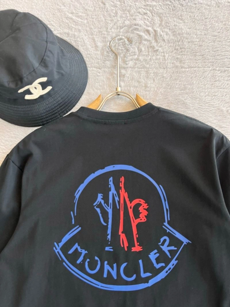 Compact Moncler T-Shirts 140912
