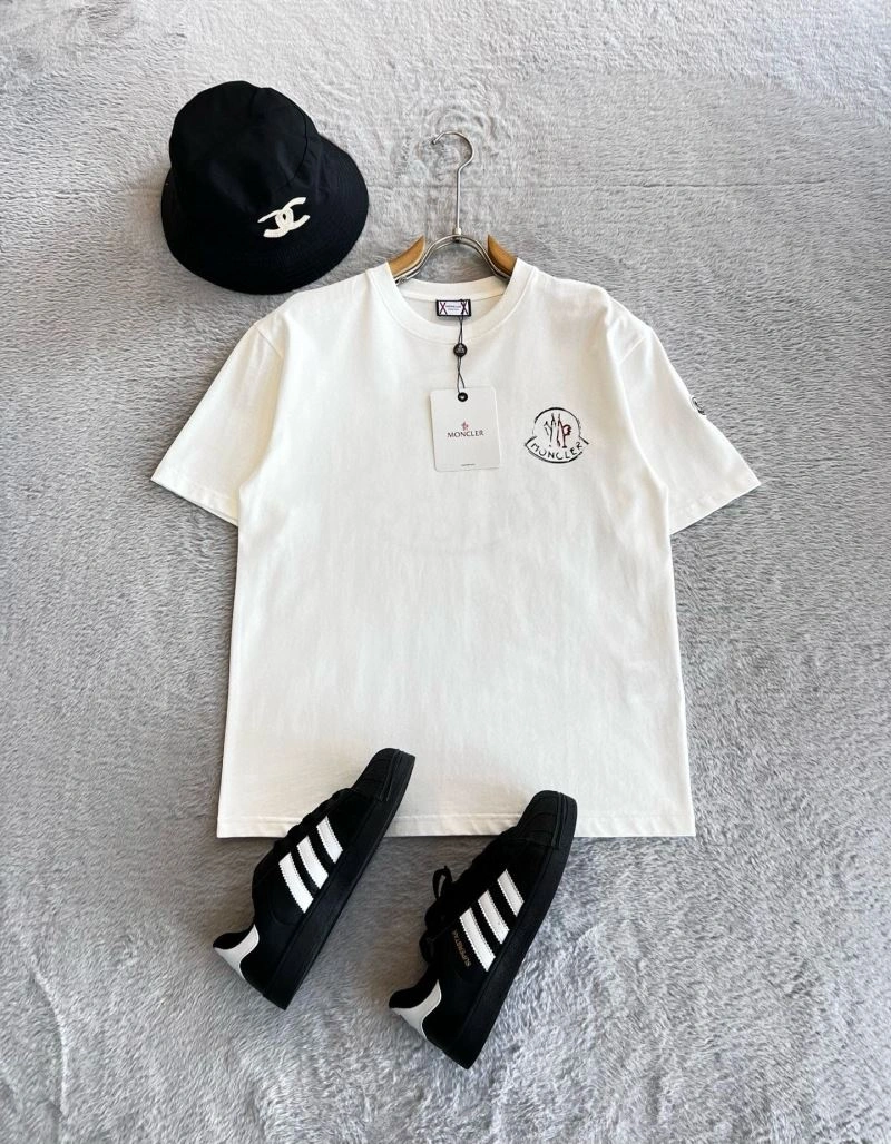 Moncler T-Shirts EasyMatch 140971
