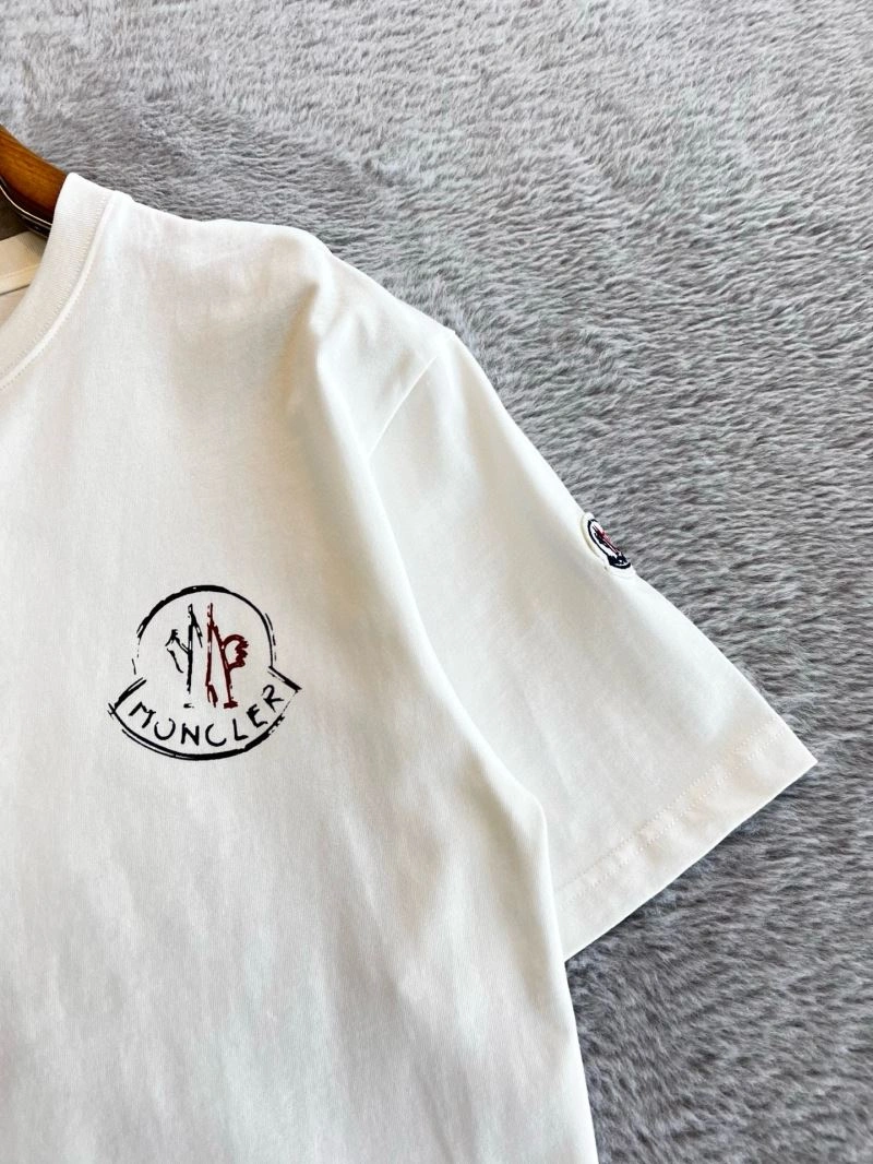 Moncler T-Shirts EasyMatch 140971