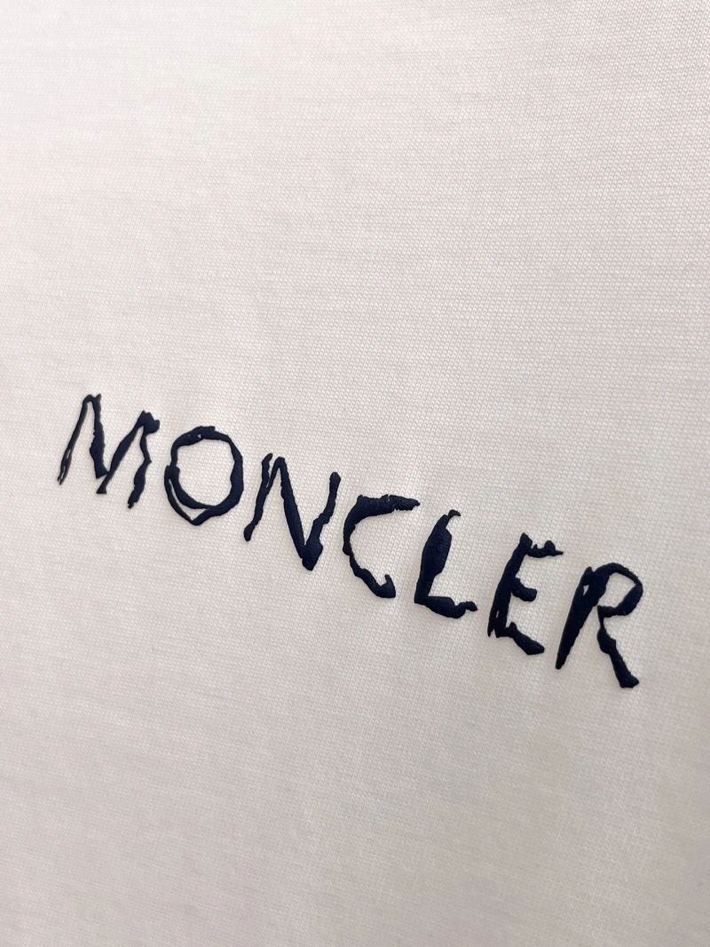 RelaxedFit Moncler T-Shirts 140906