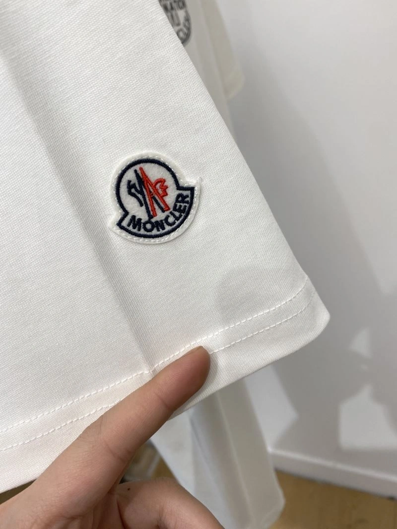 Moncler T-Shirts EyeCatching 140907