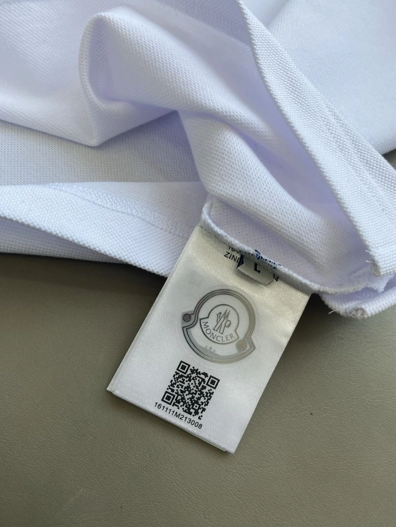Moncler T-Shirts OdorResistant 140925