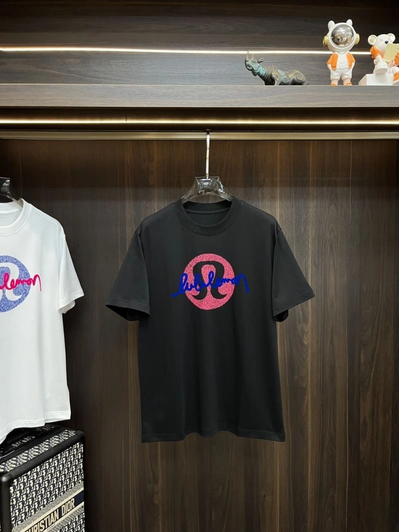 MoistureWicking Moncler T-Shirts 140898
