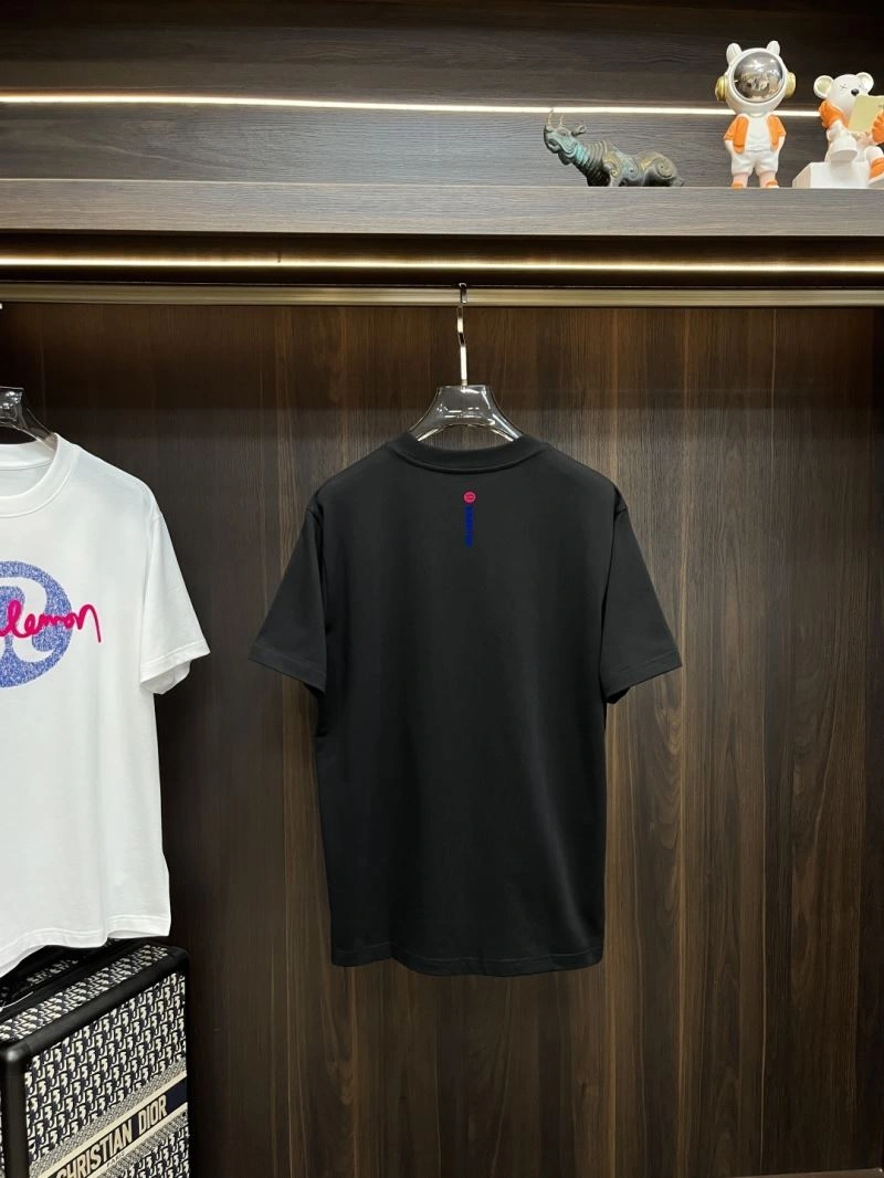 MoistureWicking Moncler T-Shirts 140898