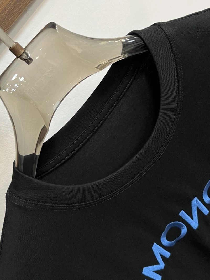 Moncler T-Shirts Packable 140897