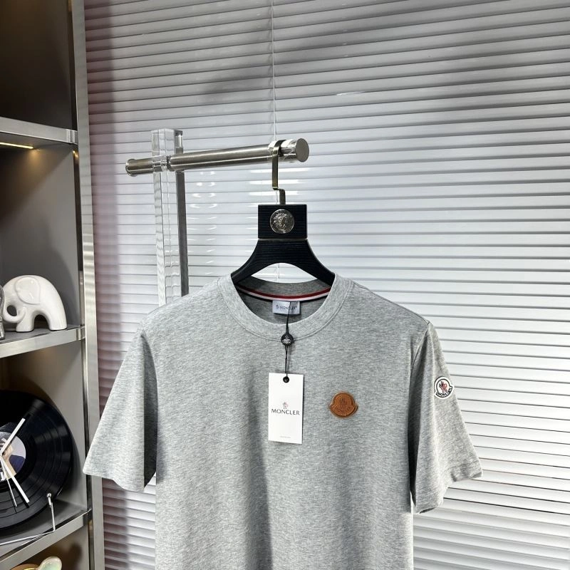 Moncler T-Shirts Modern 140885