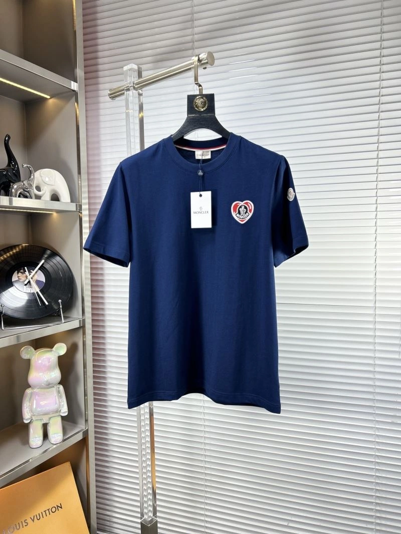 Moncler T-Shirts Practical 140868