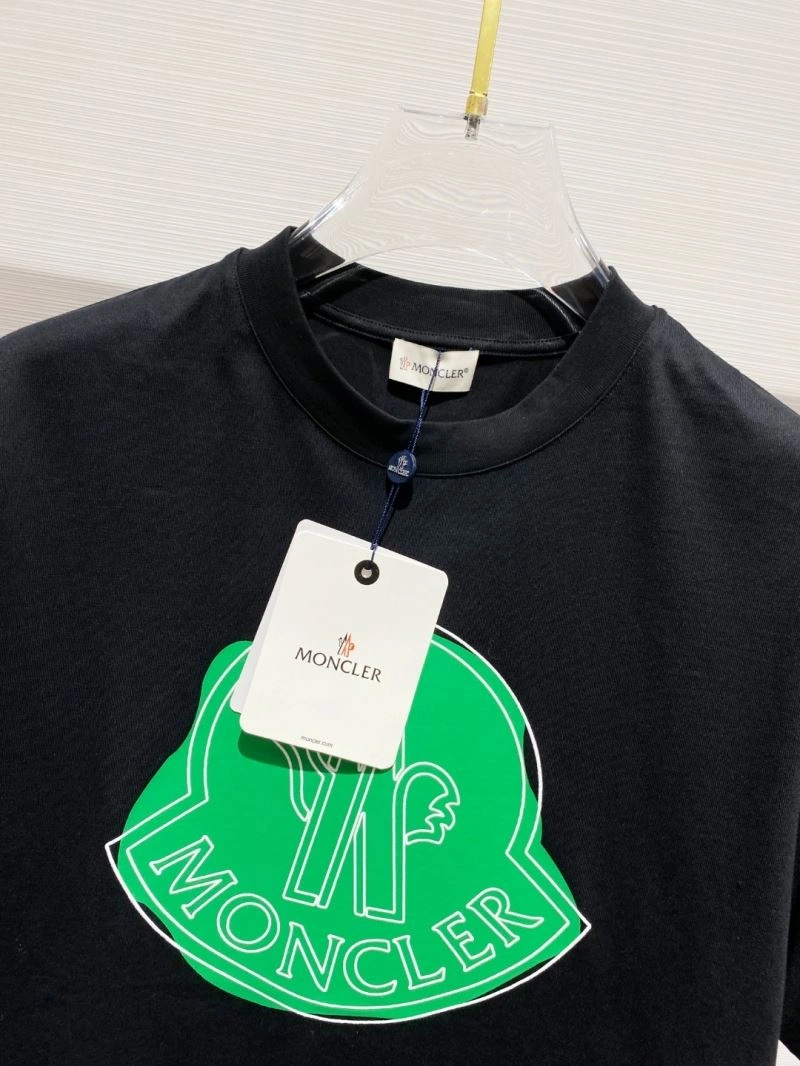 Moncler T-Shirts DailyWear 140886