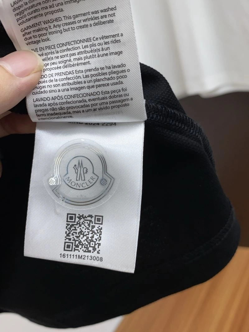 WrinkleFree Moncler T-Shirts 140869