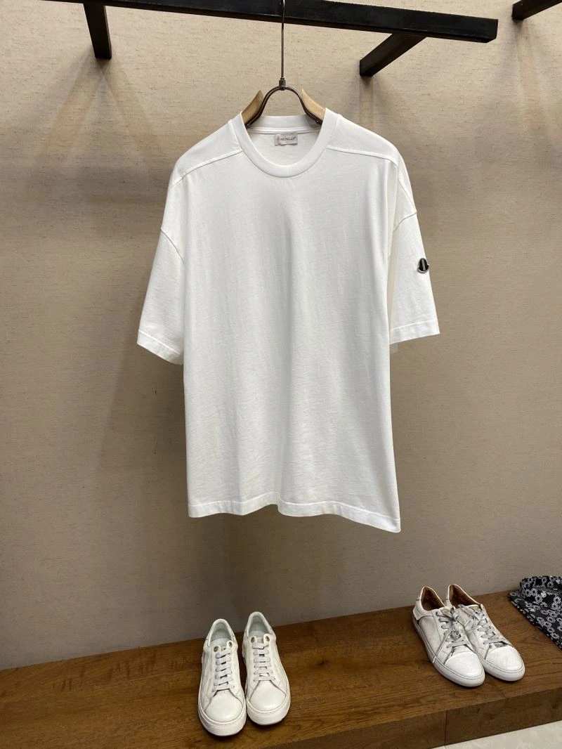 Practical Moncler T-Shirts 140878