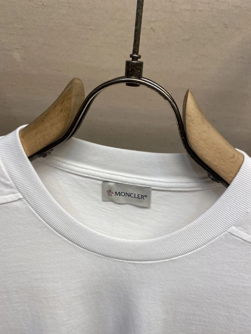Practical Moncler T-Shirts 140878