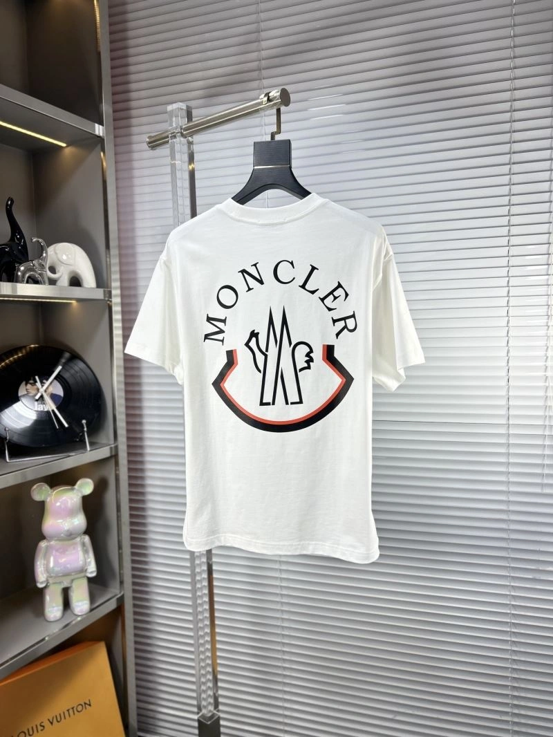 Upgraded Moncler T-Shirts 140887