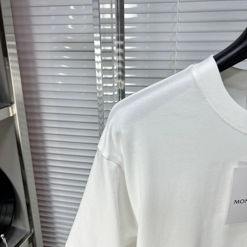 Upgraded Moncler T-Shirts 140887