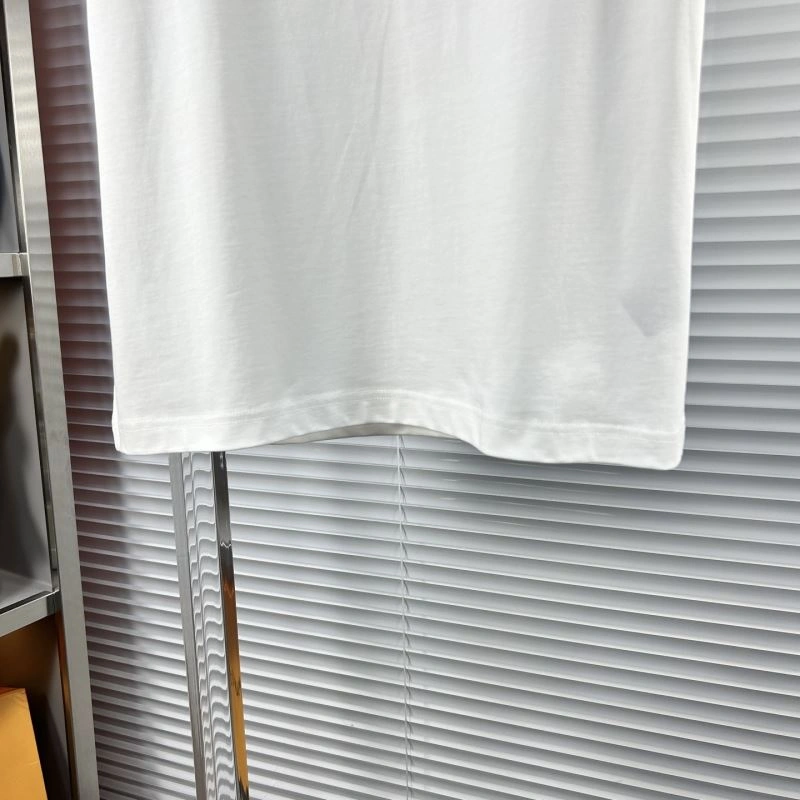 Upgraded Moncler T-Shirts 140887