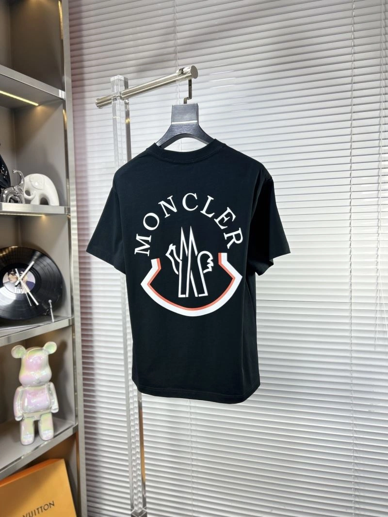 Minimalist Moncler T-Shirts 140865