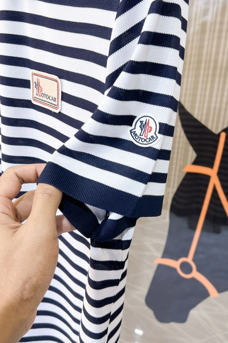 Minimalist Moncler T-Shirts 140867