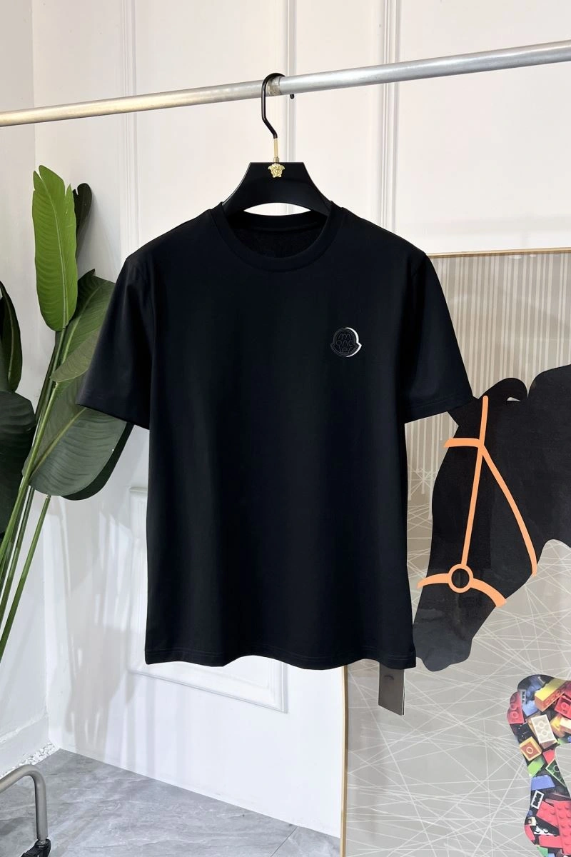 Resilient Moncler T-Shirts 140859