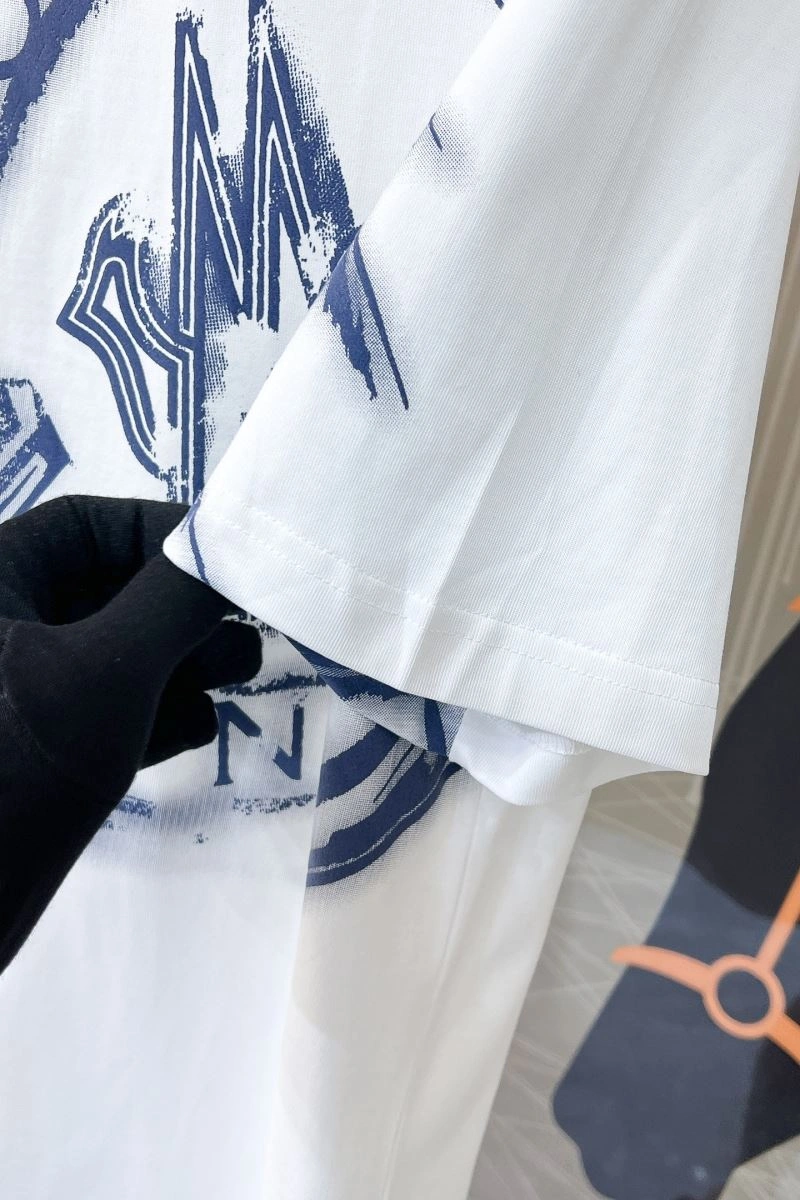 Moncler T-Shirts Refined 140863