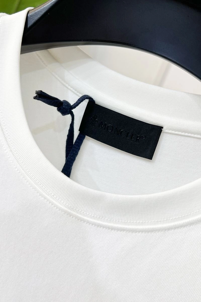 Moncler T-Shirts ZeroBulk 140860