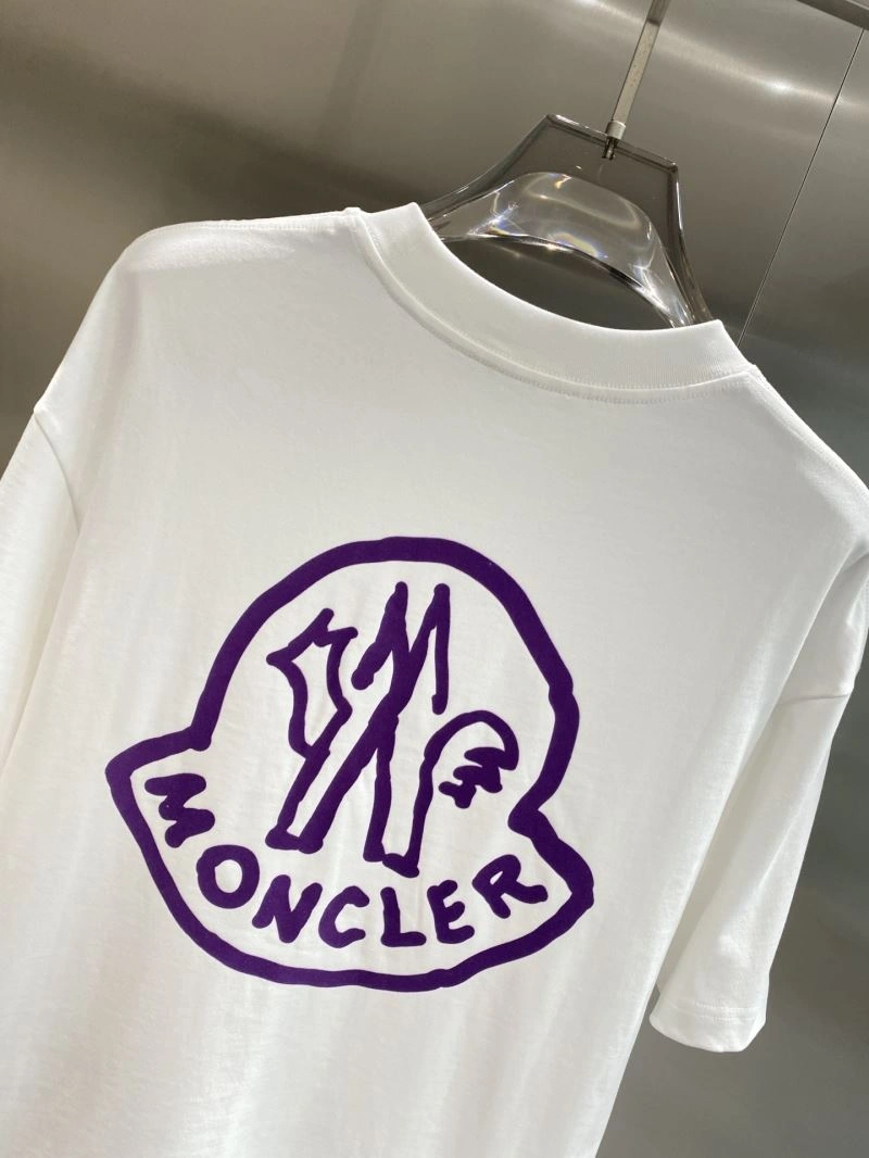 Moncler T-Shirts TravelReady 140861