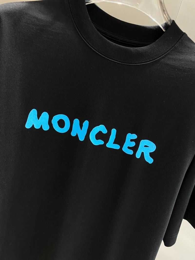 Elegant Moncler T-Shirts 140879