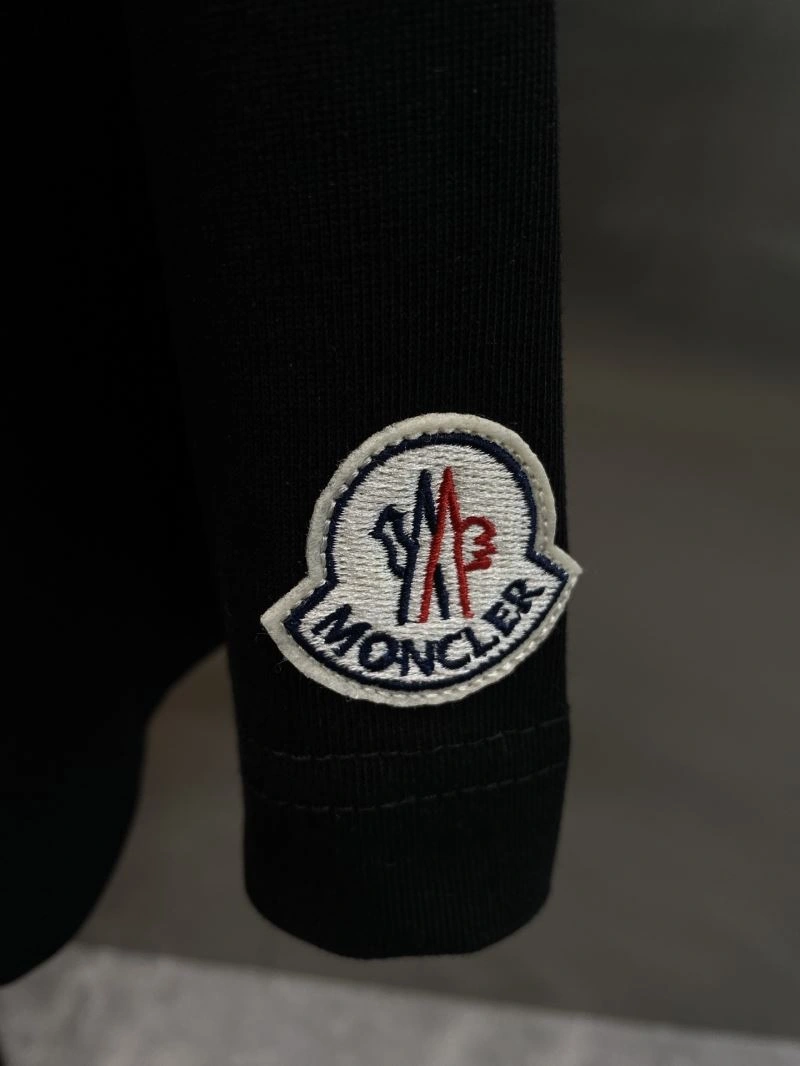 Elegant Moncler T-Shirts 140879